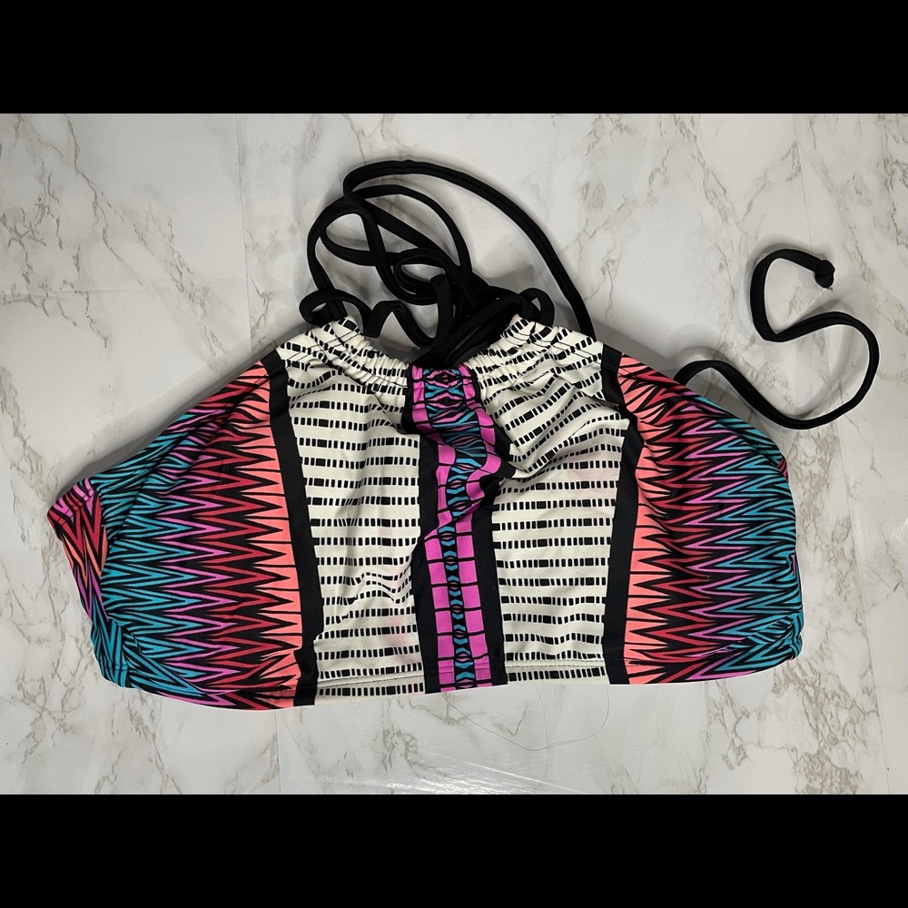 Bathing suit top
